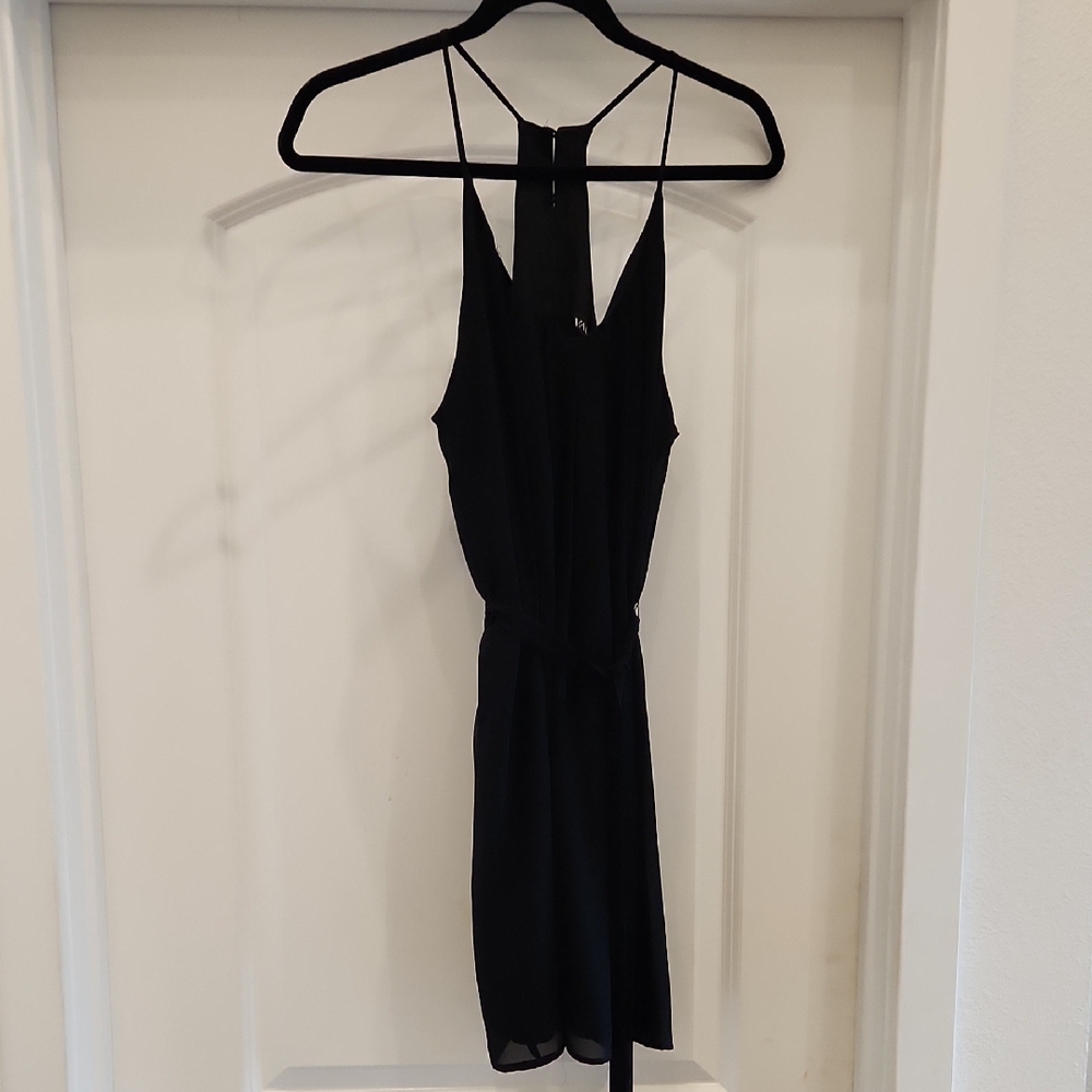Varga Small Elegant Black Sleeveless Dress